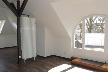 Wohnung Kirchberg - 4 Zimmer, 138 m&sup2;, 900&euro; | Angebot:25991272