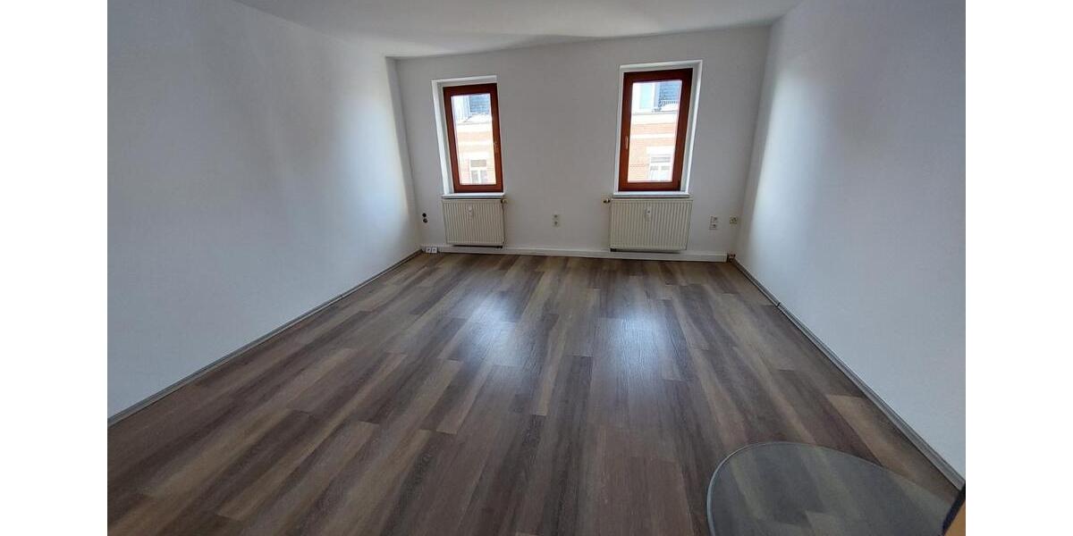 Etagenwohnung Limbach-Oberfrohna Oberfrohna - 2 Zimmer, 55 m&sup2;, 319&euro; | Angebot:24836331