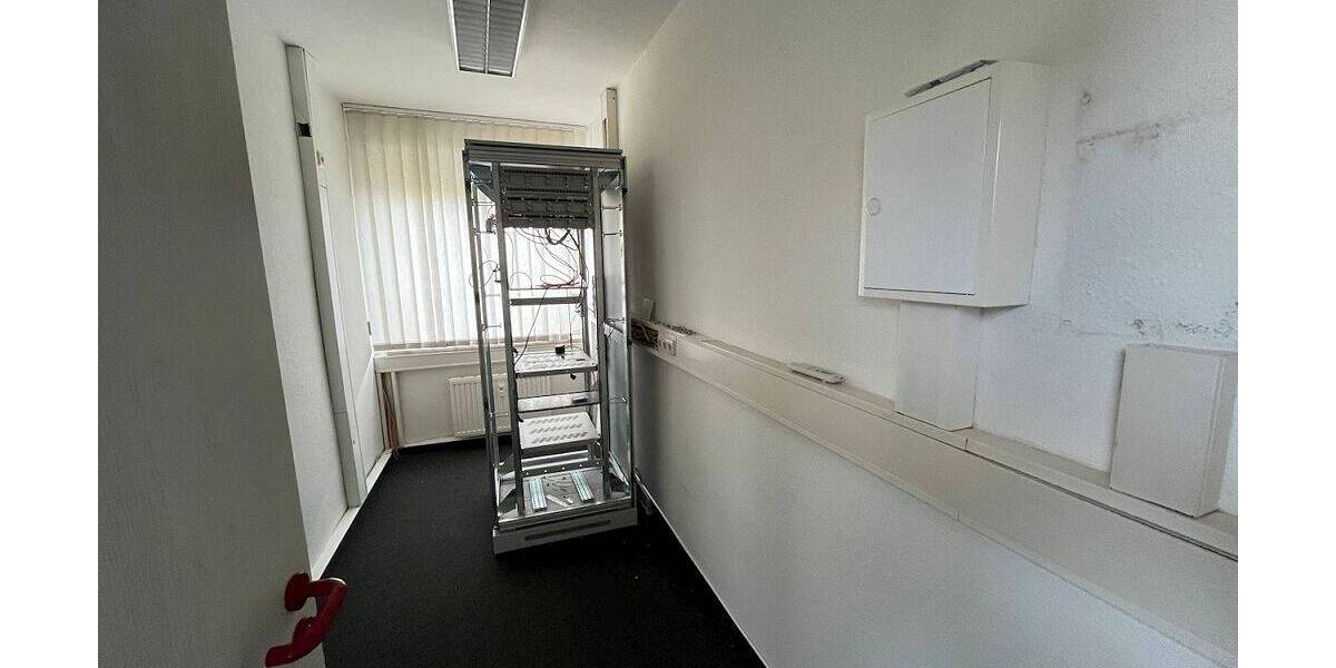 Gewerbeobjekt Zwickau Weißenborn - 1 Zimmer, 300 m&sup2;, 535.000&euro; | Angebot:25682248