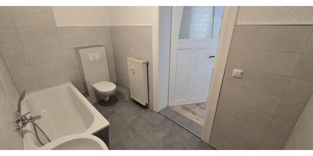 Etagenwohnung Reichenbach - 2 Zimmer, 67 m&sup2;, 436&euro; | Angebot:26861738
