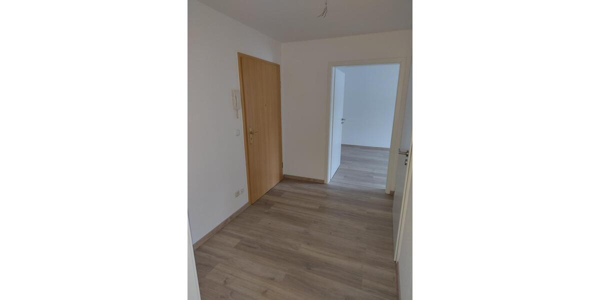 Etagenwohnung Hartmannsdorf - 2 Zimmer, 49 m&sup2;, 310&euro; | Angebot:25873361