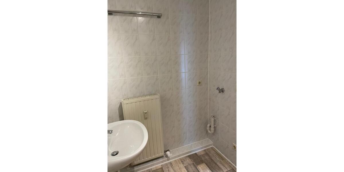 Etagenwohnung Falkenstein/Vogtland Vogtland - 2 Zimmer, 45 m&sup2;, 45.000&euro; | Angebot:26854342