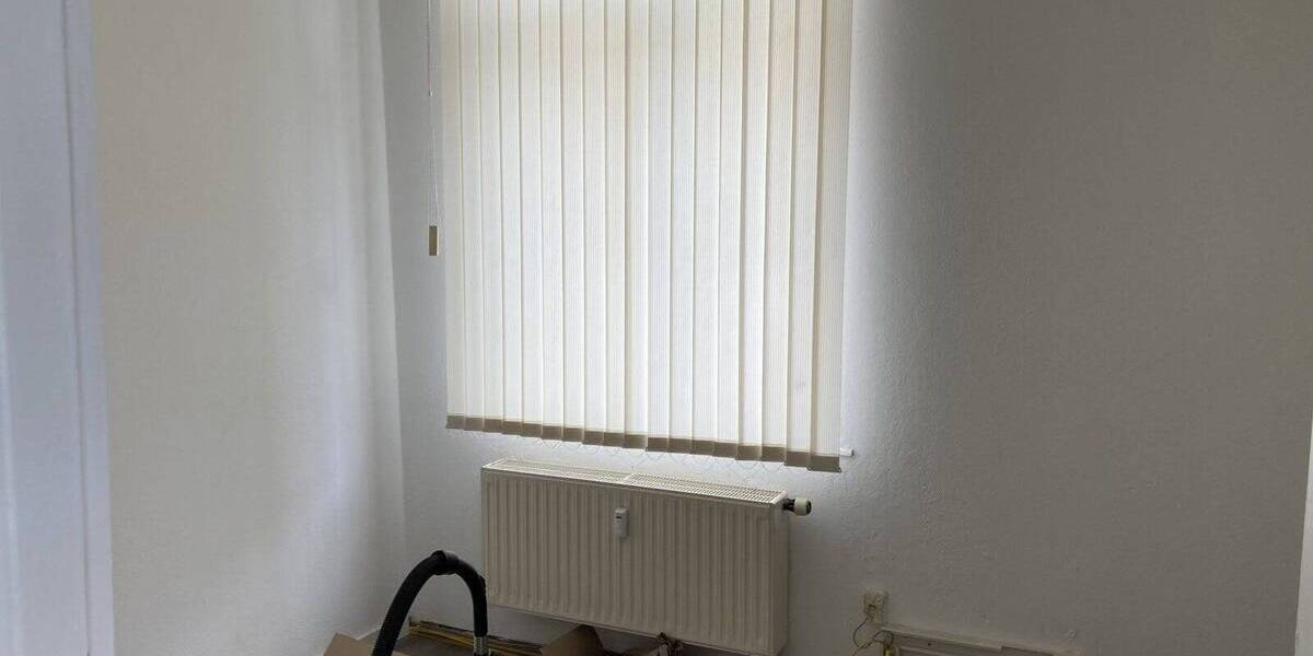 Gewerbeobjekt Zwickau Bahnhofsvorstadt - 5 Zimmer, 113 m&sup2;, 740&euro; | Angebot:25802816