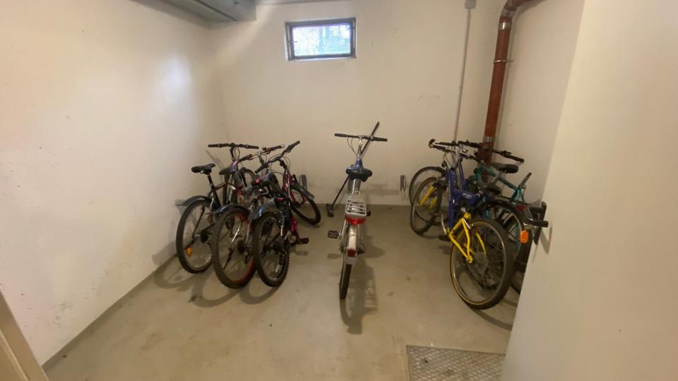 Etagenwohnung Zwickau Neuplanitz - 2 Zimmer, 68 m&sup2;, 370&euro; | Angebot:17651418