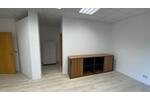 Etagenwohnung Zwickau - 2 Zimmer, 81 m&sup2;, 400&euro; | Angebot:23316528