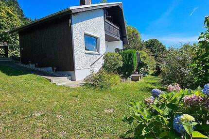 Haus Lauter-Bernsbach Bernsbach - 2 Zimmer, 50 m&sup2;, 70.000&euro; | Angebot:25744644