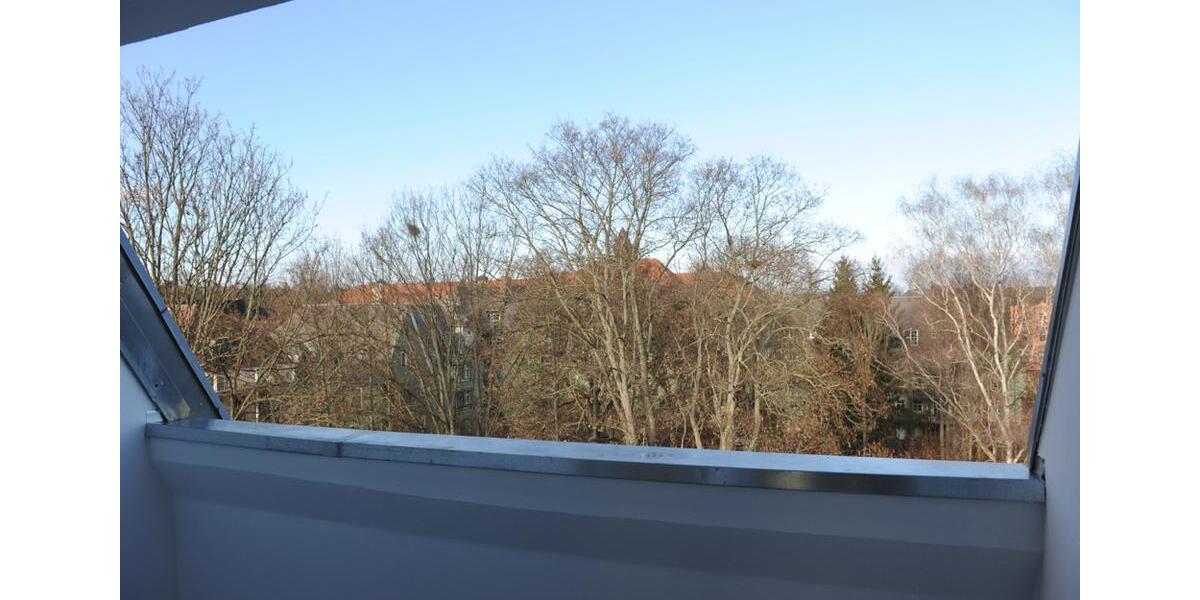 Dachgeschoßwohnung Zwickau Zwickau-Nord - 3 Zimmer, 71 m&sup2;, 705&euro; | Angebot:23768182