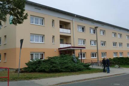 Wohnung Schmölln - 1 Zimmer, 22 m&sup2;, 130&euro; | Angebot:25074158