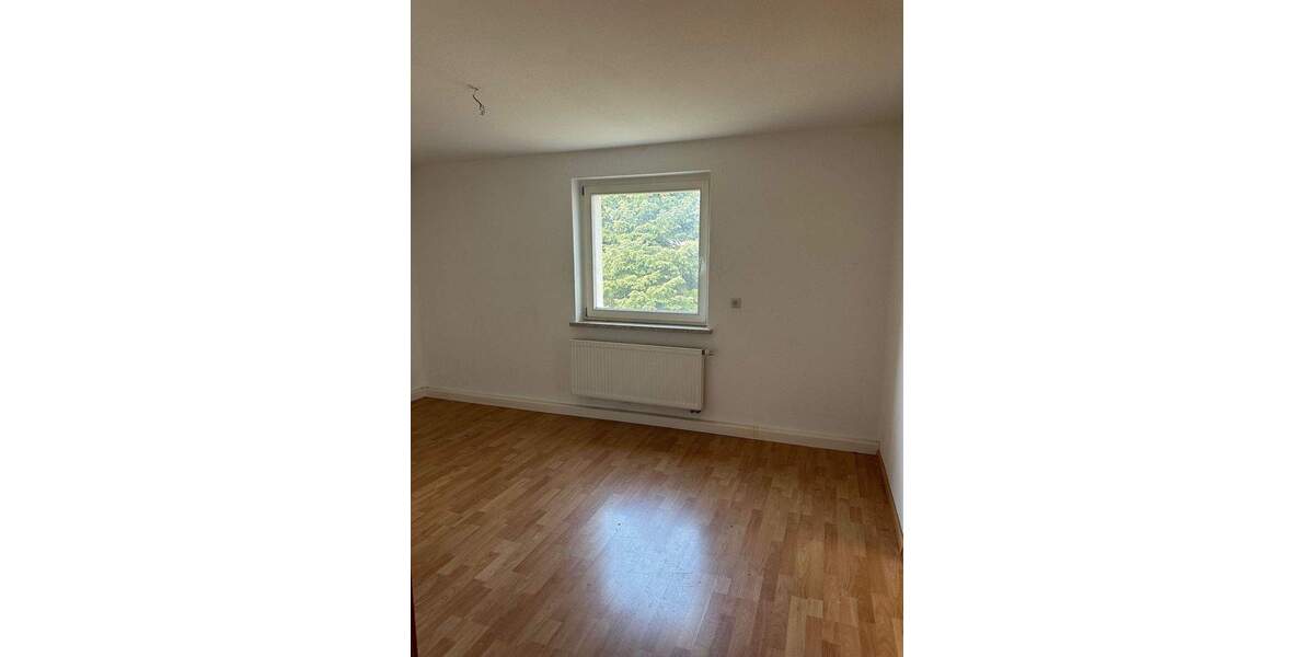 Etagenwohnung Netzschkau - 2 Zimmer, 53 m&sup2;, 268&euro; | Angebot:25864441