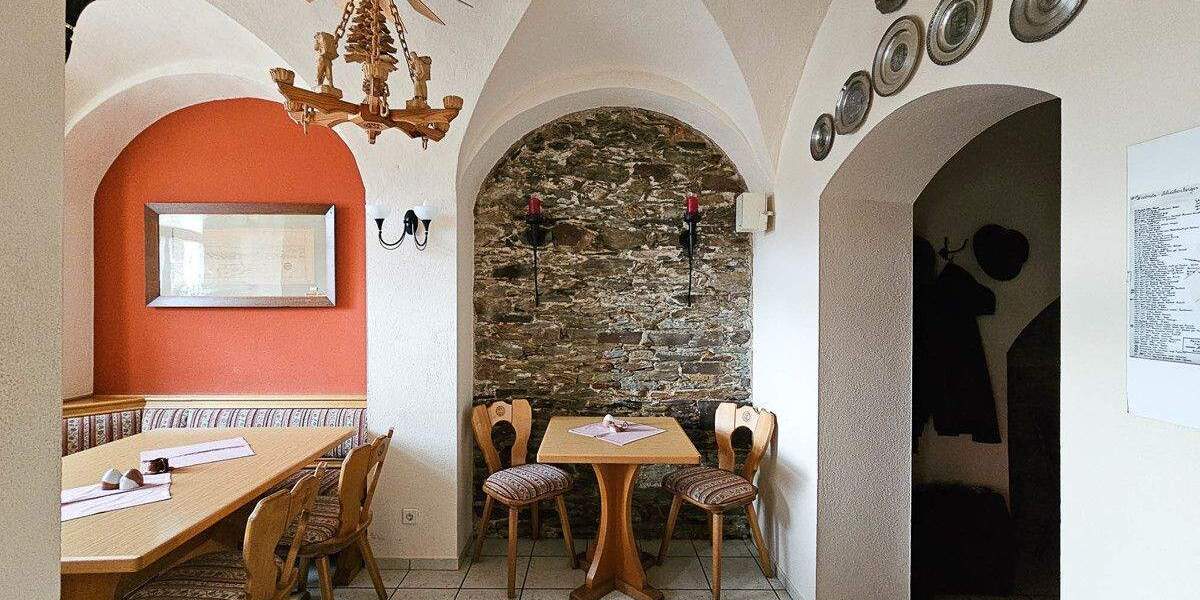 Mehrfamilienhaus, Wohnhaus Grünhain / Beierfeld Grünhain - 8 Zimmer, 200 m&sup2;, 269.000&euro; | Angebot:25688219