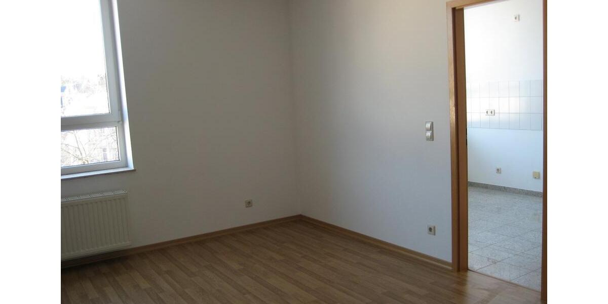 Etagenwohnung Limbach-Oberfrohna Oberfrohna - 1 Zimmer, 37 m&sup2;, 295&euro; | Angebot:25108605