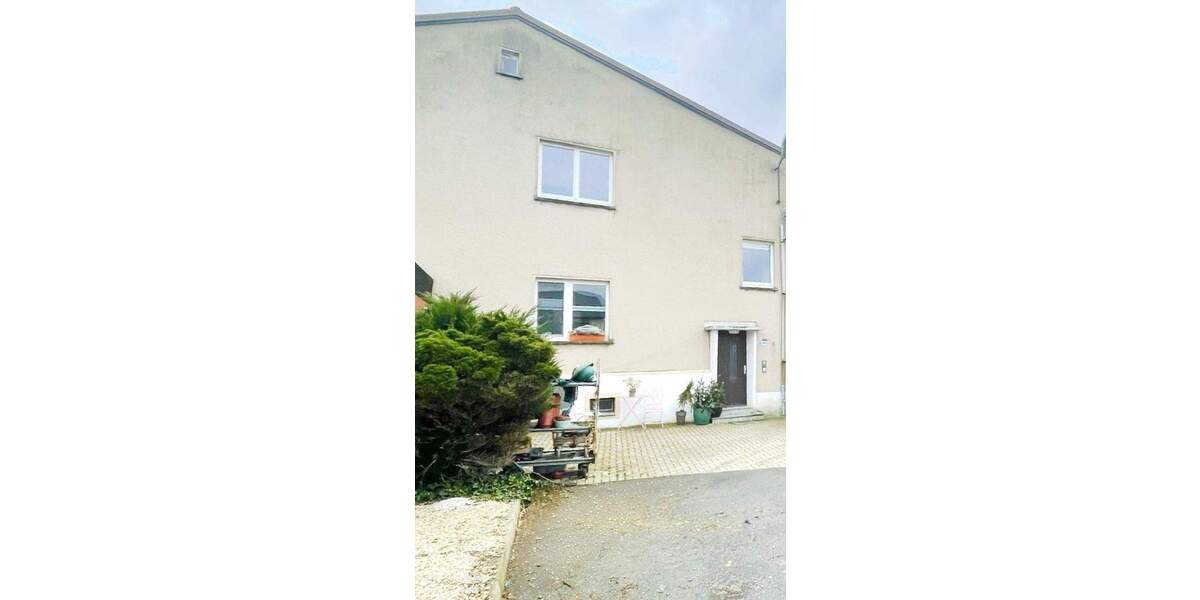 Etagenwohnung Meerane Niklasbusch - 3 Zimmer, 72 m&sup2;, 468&euro; | Angebot:25666434