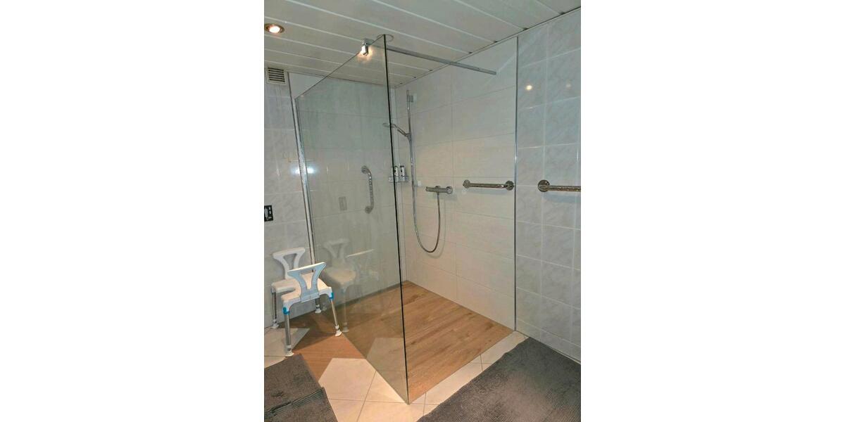 Einfamilienhaus Mohlsdorf-Teichwolframsdorf Teichwolframsdorf - 7 Zimmer, 180 m&sup2;, 81.000&euro; | Angebot:26039274