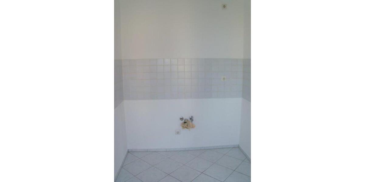 Etagenwohnung Zwickau Zwickau-Nord - 1 Zimmer, 28 m&sup2;, 220&euro; | Angebot:20581978