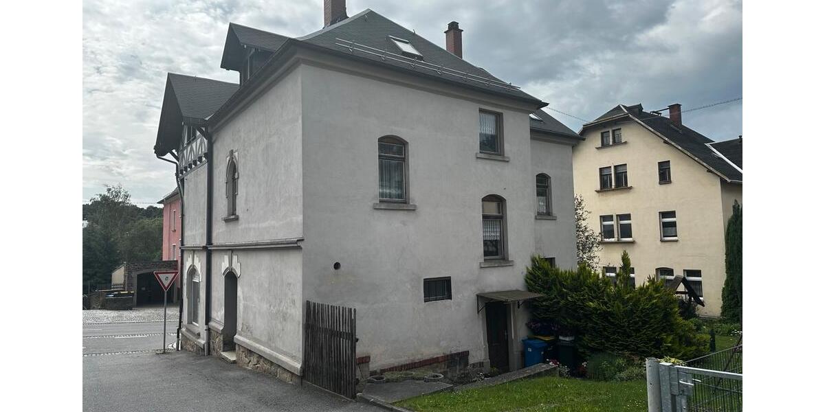 Mehrfamilienhaus, Wohnhaus Grünhain-Beierfeld Beierfeld - 13 Zimmer, 224 m&sup2;, 98.000&euro; | Angebot:26926213