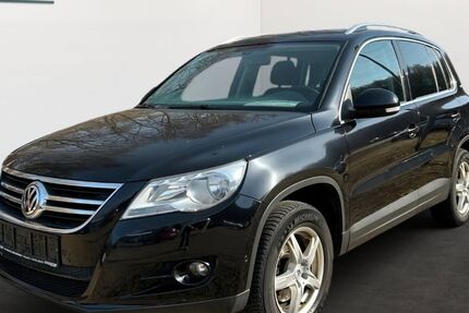 VW Tiguan 176.810 km 7.950 &euro; Mylau 08499