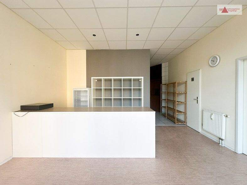 Gewerbeobjekt Kirchberg Burkersdorf - 3 Zimmer, 330&euro; | Angebot:25688338