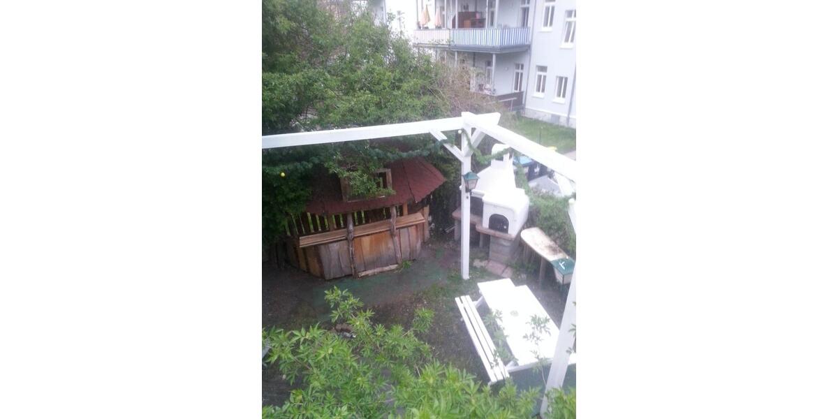 Etagenwohnung Zwickau - 4 Zimmer, 100 m&sup2;, 400&euro; | Angebot:25917456