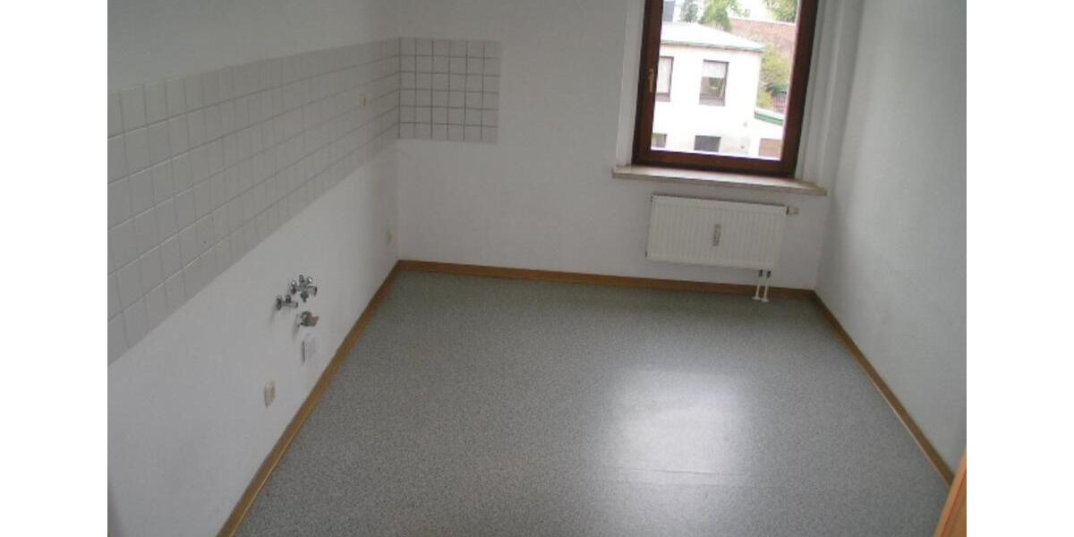 Etagenwohnung Werdau - 5 Zimmer, 125 m&sup2;, 650&euro; | Angebot:23408914