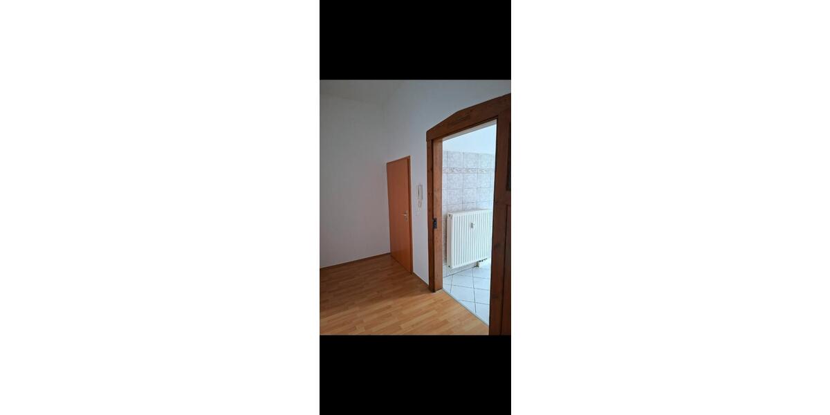 Etagenwohnung Zwickau Zwickau-Nord - 5 Zimmer, 125 m&sup2;, 840&euro; | Angebot:25983230