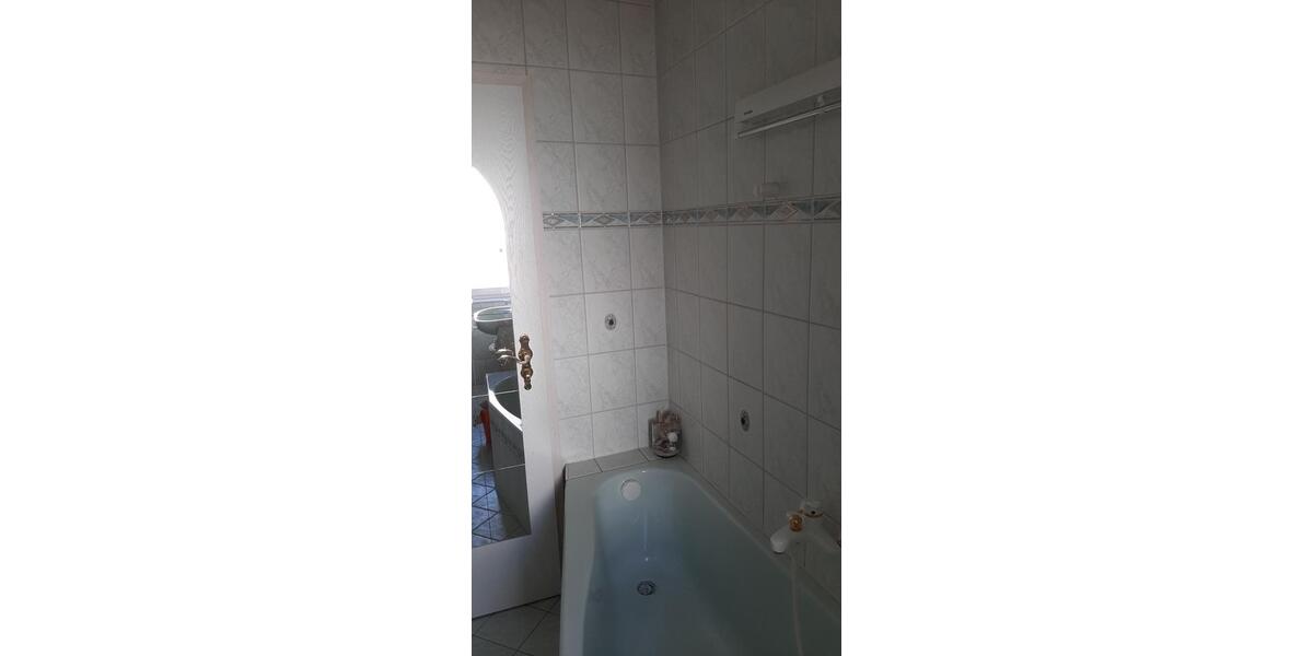 Etagenwohnung Grünhain-Beierfeld Beierfeld - 3 Zimmer, 59 m&sup2;, 45.000&euro; | Angebot:25174731