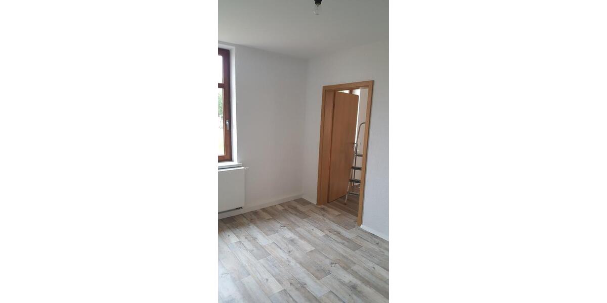 Erdgeschoßwohnung Hohndorf - 2 Zimmer, 55 m&sup2;, 325&euro; | Angebot:26678722