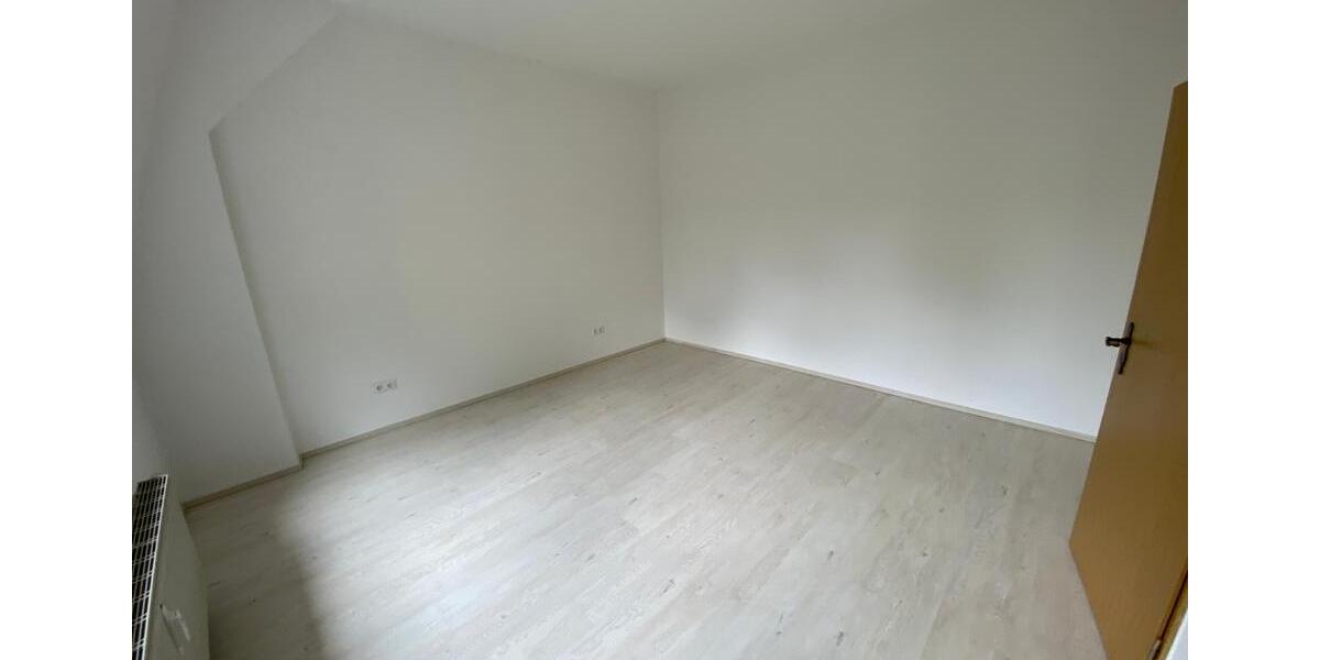 Etagenwohnung Reichenbach im Vogtland Obermylau - 3 Zimmer, 75 m&sup2;, 324&euro; | Angebot:16554622