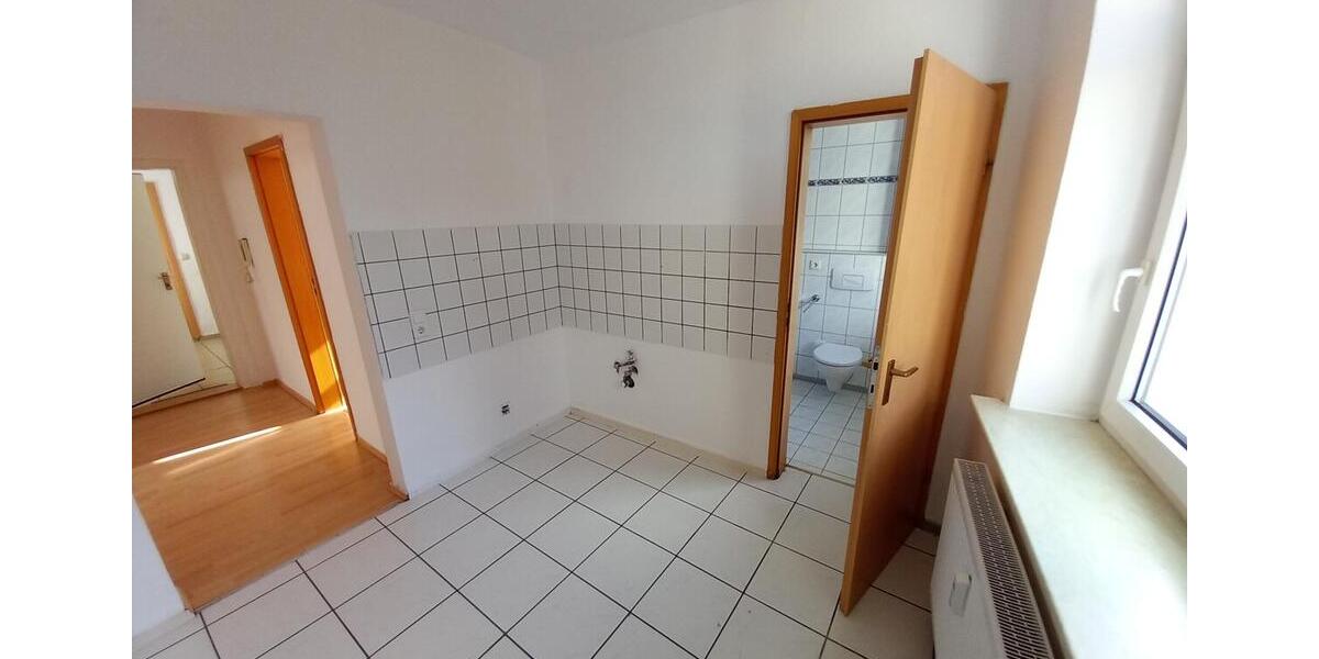 Etagenwohnung Werdau - 3 Zimmer, 66 m&sup2;, 330&euro; | Angebot:25540951