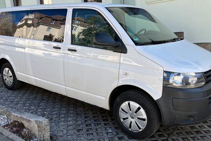 VW T5 Transporter 381.000 km 8.500 &euro; Werdau 08412