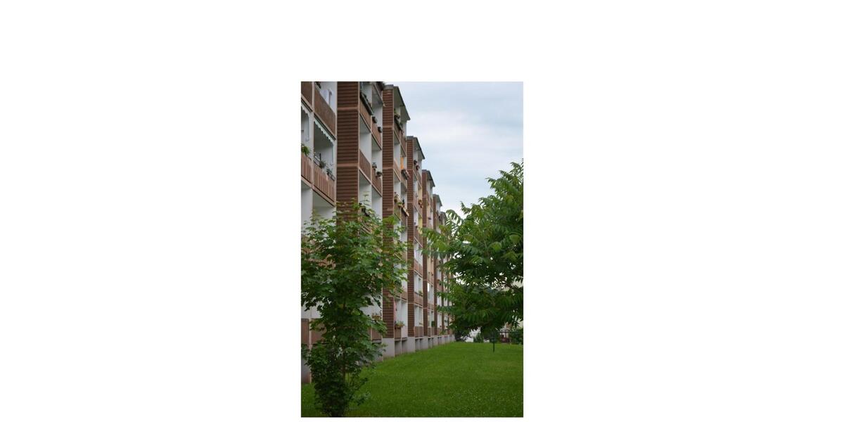 Etagenwohnung Mülsen - 3 Zimmer, 57 m&sup2;, 61.000&euro; | Angebot:25377899