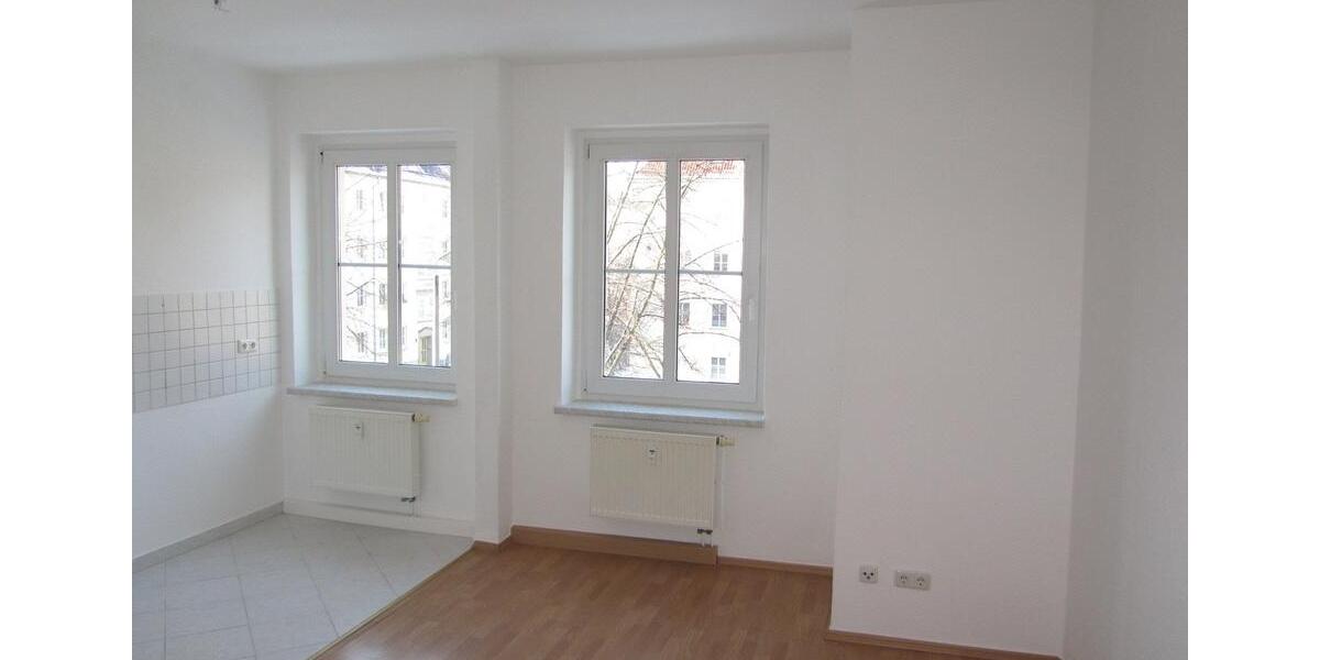 Etagenwohnung Zwickau Zwickau-Nord - 2 Zimmer, 42 m&sup2;, 270&euro; | Angebot:24794636