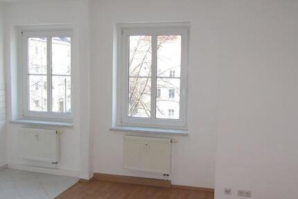 Wohnung Zwickau Zwickau-Nord - 2 Zimmer, 42 m&sup2;, 270&euro; | Angebot:24794636