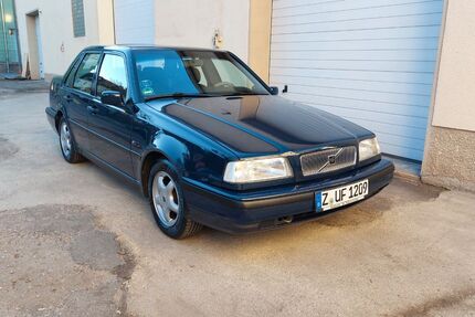 Volvo 460 21.800 km 12.990 &euro; Limbach Oberfrohna 09212