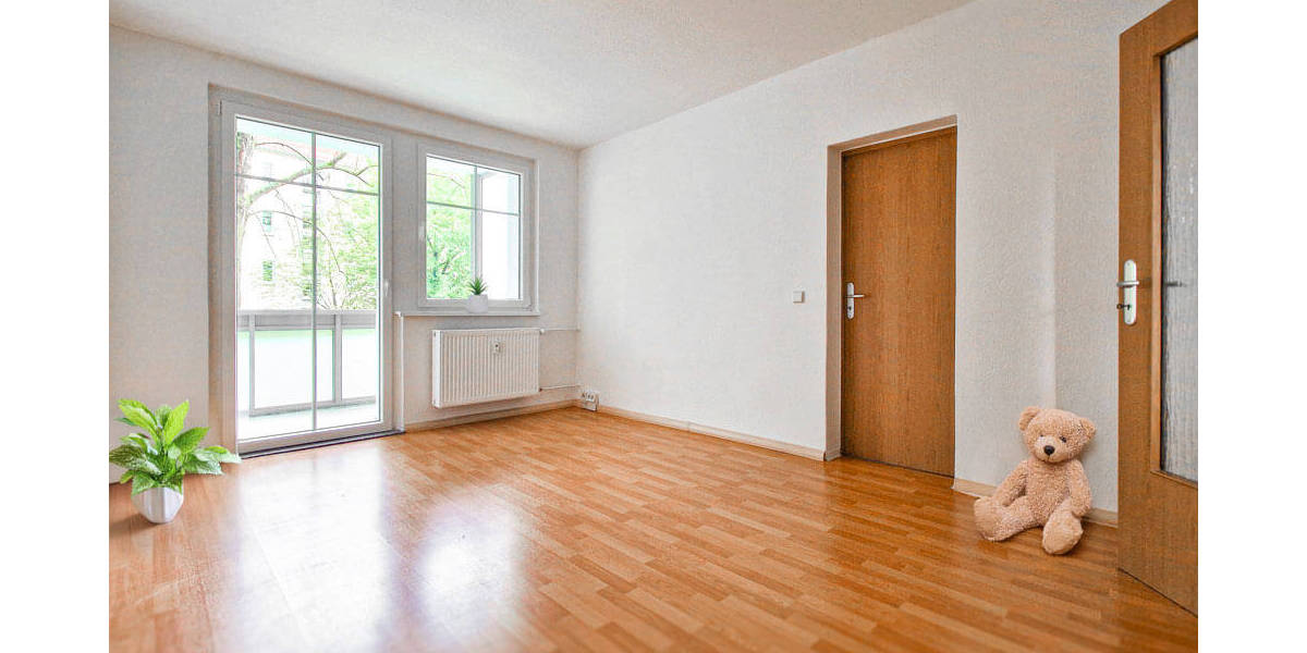 Etagenwohnung Zwickau Eckersbach - 2 Zimmer, 48 m&sup2;, 329&euro; | Angebot:25797223
