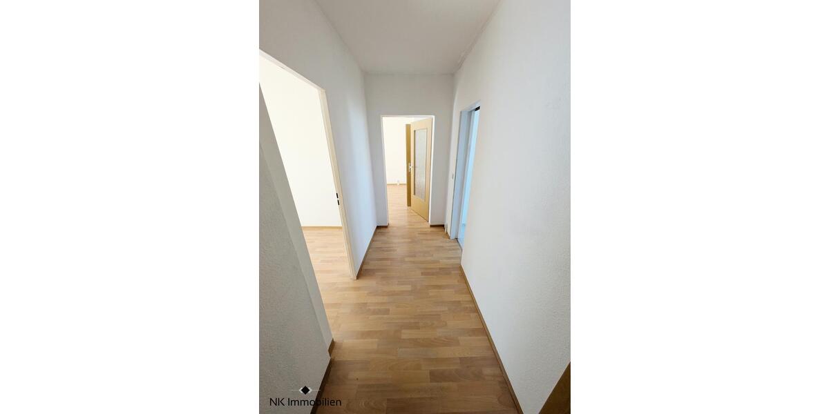 Etagenwohnung Limbach-Oberfrohna Oberfrohna - 3 Zimmer, 58 m&sup2;, 377&euro; | Angebot:25945631