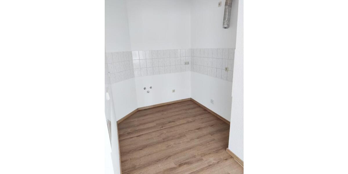 Hochparterre Limbach-Oberfrohna Oberfrohna - 2 Zimmer, 51 m&sup2;, 362&euro; | Angebot:25923559