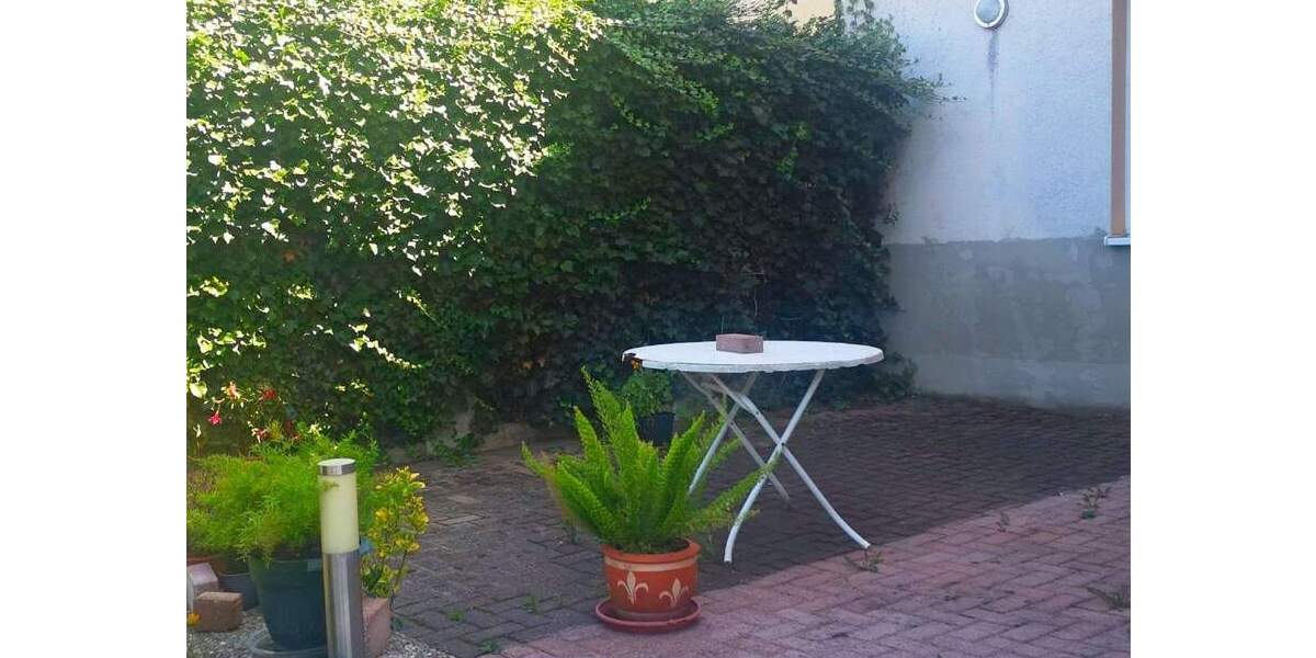 Etagenwohnung Meerane - 2 Zimmer, 38 m&sup2;, 245&euro; | Angebot:25666439