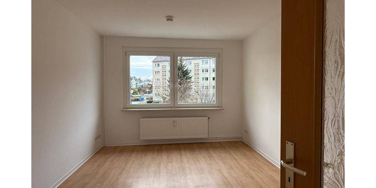Etagenwohnung Lichtentanne - 2 Zimmer, 46 m&sup2;, 255&euro; | Angebot:26863600