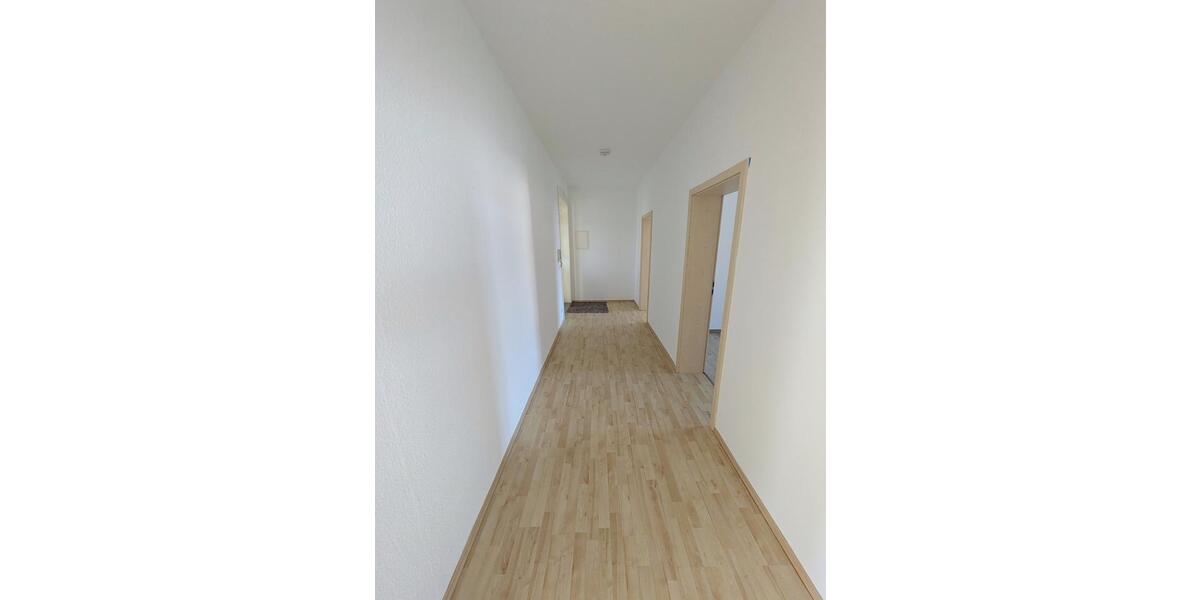 Etagenwohnung Zwickau Zwickau-Nord - 3 Zimmer, 94 m&sup2;, 560&euro; | Angebot:25945634