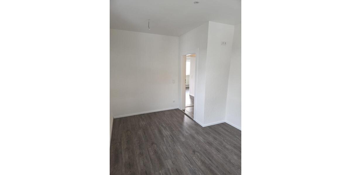 Etagenwohnung Aue-Bad Schlema Bad Schlema - 2 Zimmer, 55 m&sup2;, 330&euro; | Angebot:25143537