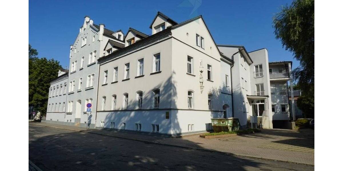 Etagenwohnung Zwickau Innenstadt - 3 Zimmer, 80 m&sup2;, 480&euro; | Angebot:25681406