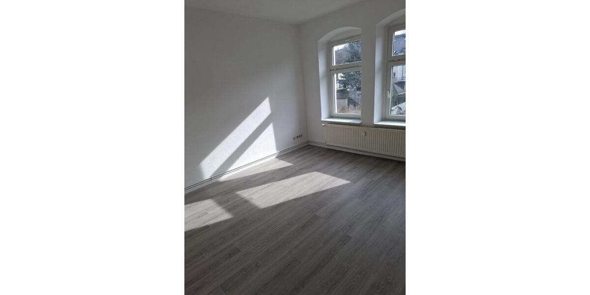 Etagenwohnung Aue-Bad Schlema Bad Schlema - 3 Zimmer, 63 m&sup2;, 320&euro; | Angebot:25398139