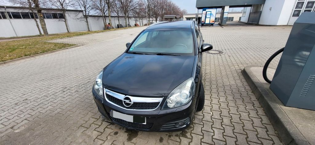 Opel Vectra 252.334 km 1.800 &euro; Penig 09322