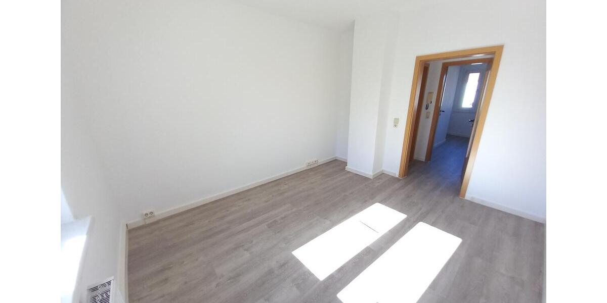 Etagenwohnung Gößnitz - 2 Zimmer, 48 m&sup2;, 288&euro; | Angebot:26084164