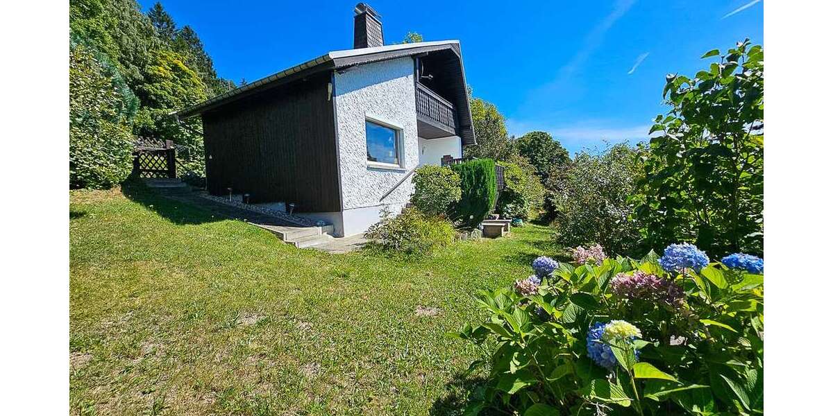 Einfamilienhaus Lauter-Bernsbach Bernsbach - 2 Zimmer, 50 m&sup2;, 70.000&euro; | Angebot:24528749