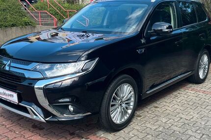 Mitsubishi Outlander 73.543 km 17.950 &euro; Aue-Bad Schlema 08280