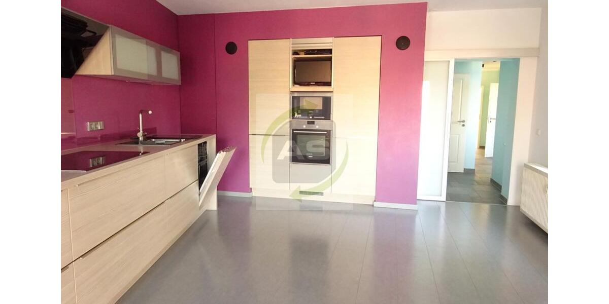 Etagenwohnung Zwickau - 5 Zimmer, 130 m&sup2;, 1.150&euro; | Angebot:26624039