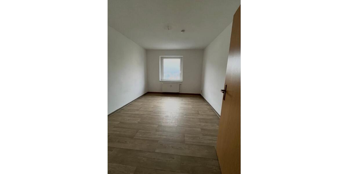 Hochparterre Lengenfeld - 2 Zimmer, 52 m&sup2;, 285&euro; | Angebot:25923553