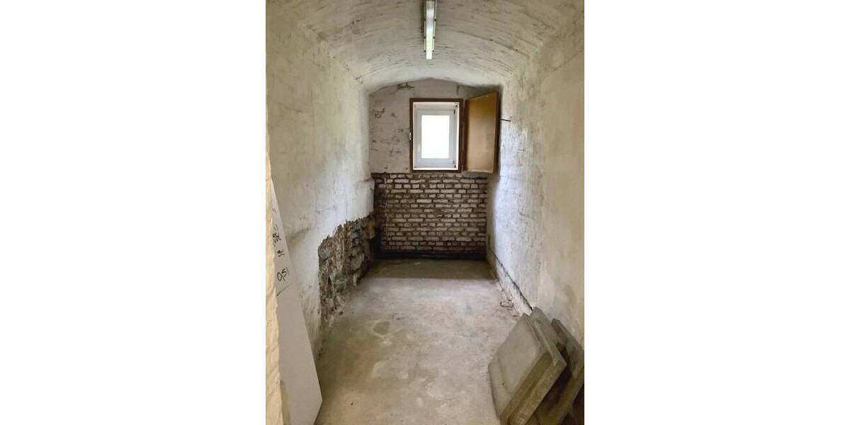 Gewerbeobjekt Reichenbach - 7 Zimmer, 180.000&euro; | Angebot:25662105