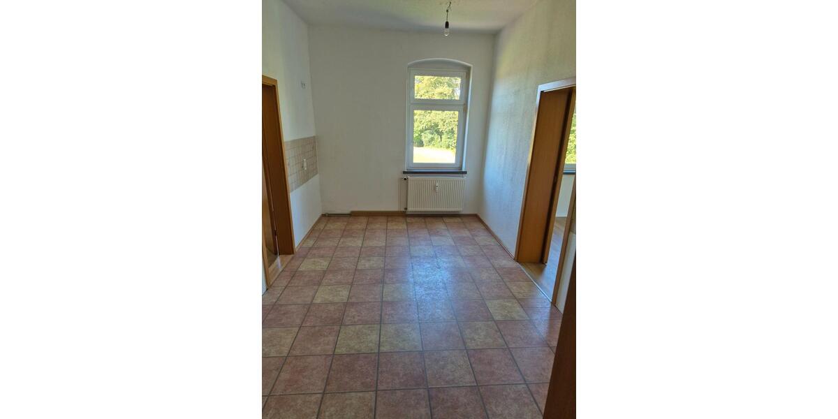Etagenwohnung Niederwürschnitz - 2.5 Zimmer, 67 m&sup2;, 350&euro; | Angebot:26678730